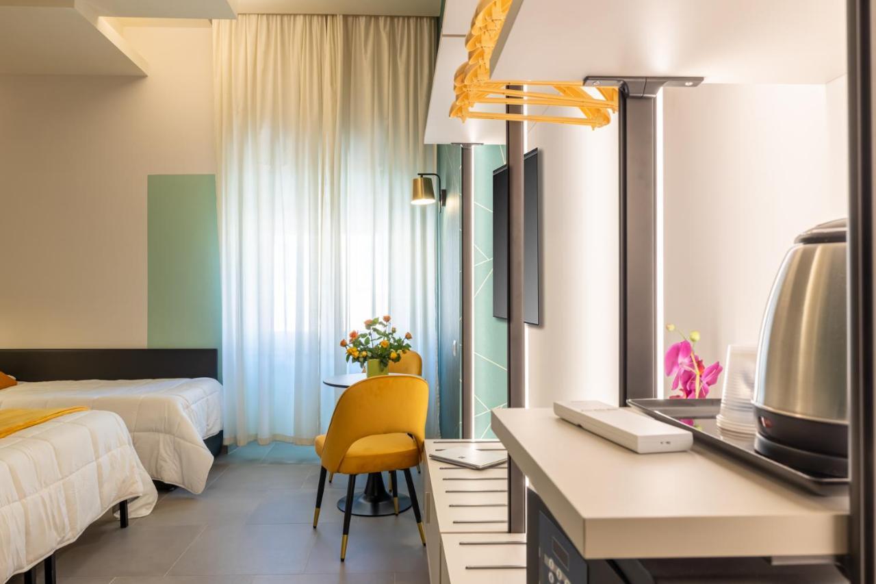 มอร์เฟียส รูม Bed & Breakfast โรม ภายนอก รูปภาพ