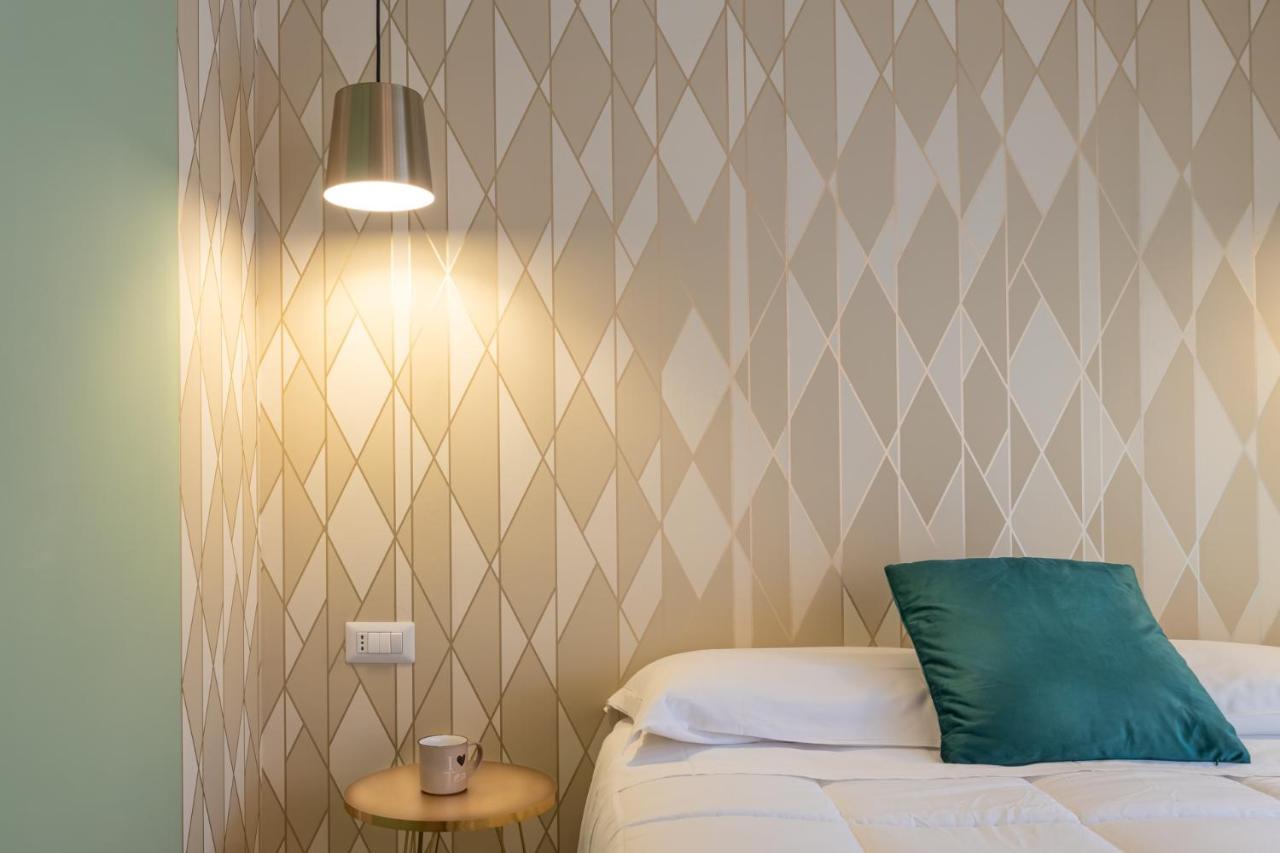 มอร์เฟียส รูม Bed & Breakfast โรม ภายนอก รูปภาพ